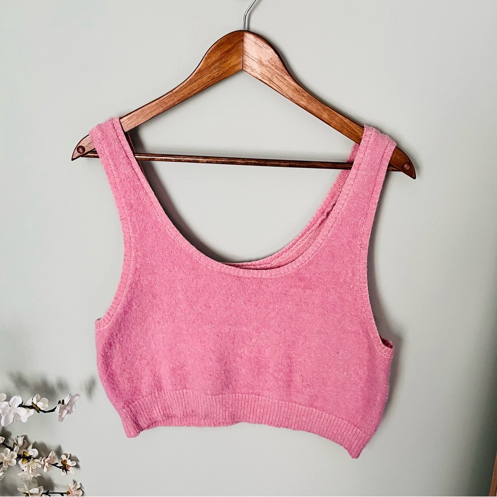 Hazel Moon Crop Sweater Tank Size L